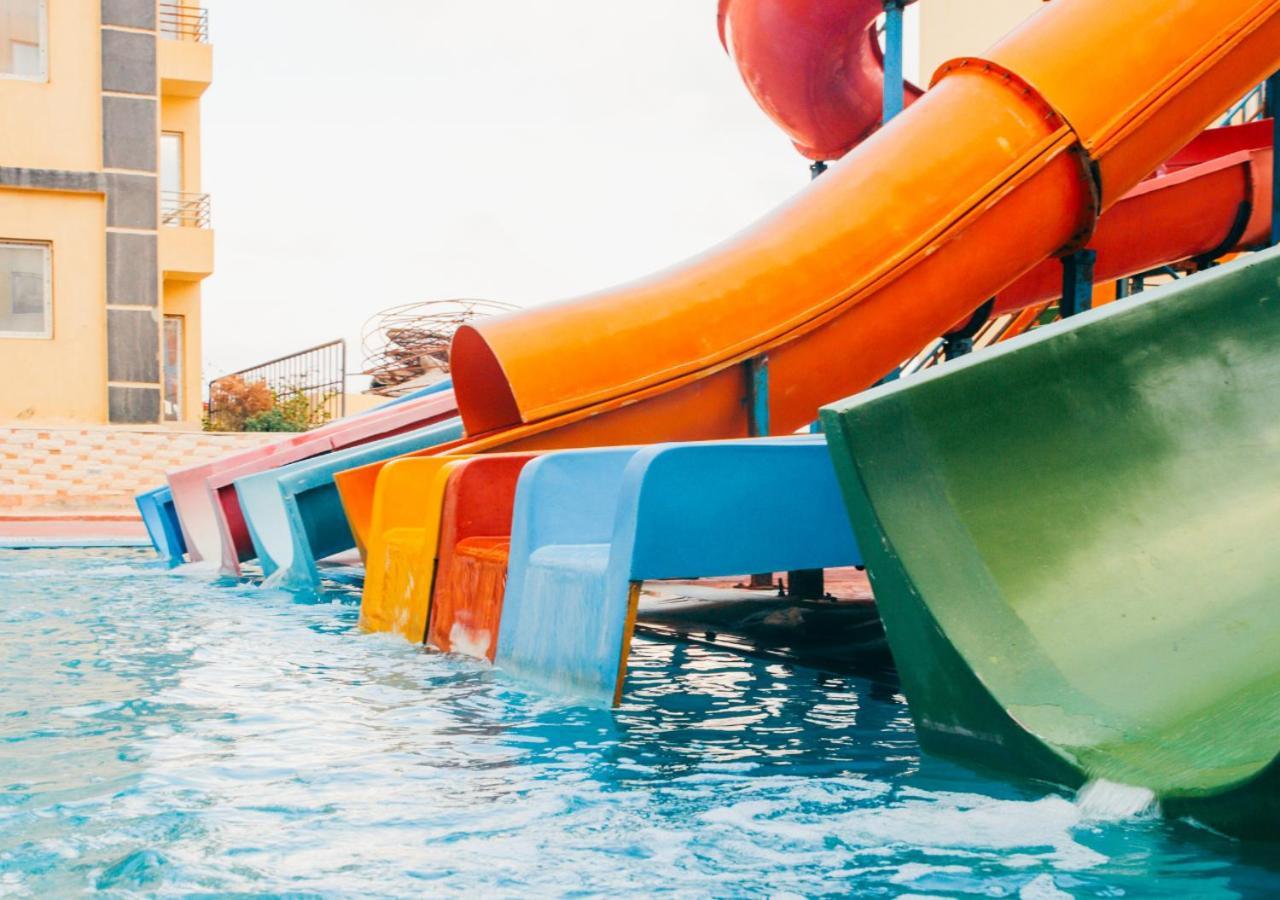 Hotel Retal View North Coast Aqua Park El-Alamein Exterior foto